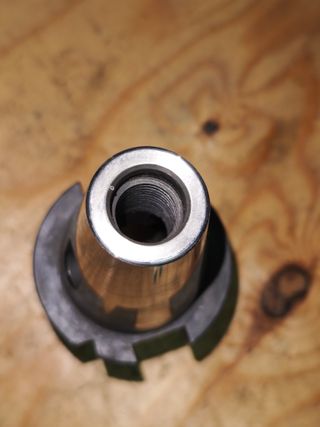 Cono adaptador BT50 a Morse 5