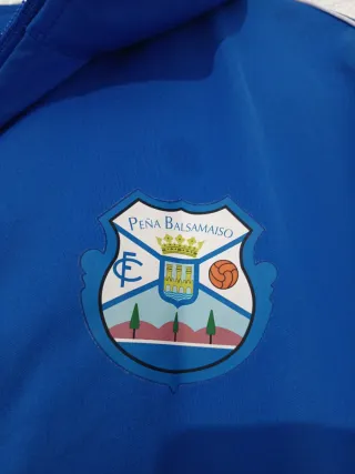 Chaqueta deportiva Nike azul