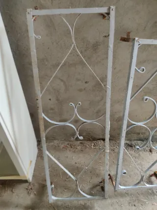 Rejas antiguas de forja (3 unidades)