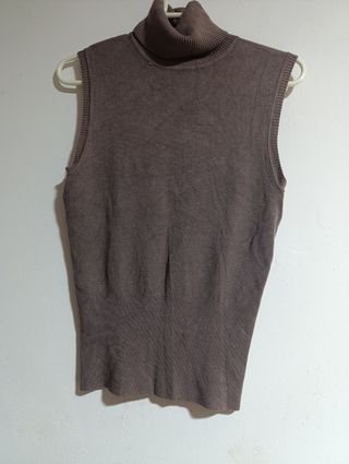 Jersey sin mangas cuello alto mujer