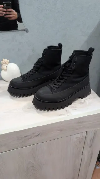 Stivali neri bronx con suola chunky taglia 42