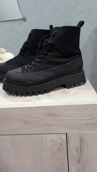 Stivali neri bronx con suola chunky taglia 42