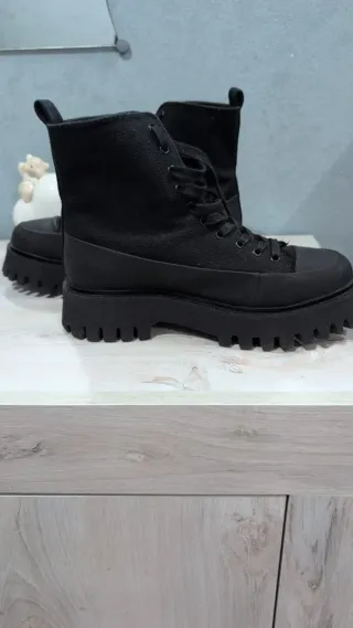 Stivali neri bronx con suola chunky taglia 42