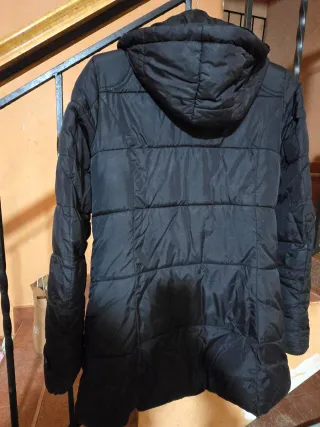 Parka Negra Stradivarius