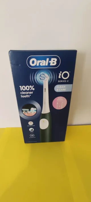 Cepillo Dental Eléctrico Oral-B iO Series 2