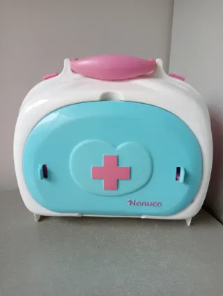 Maletín Médico Nenuco. Famosa