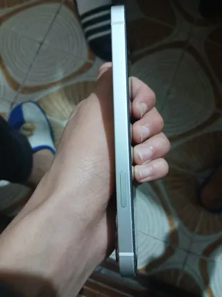 iPhone 12 como nuevo, pantalla original