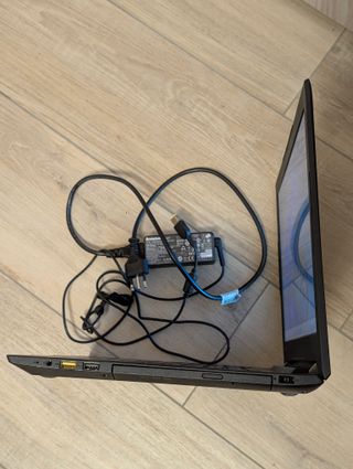 Lenovo V510 i5 7th 8GB RAM 240GB SSD W11