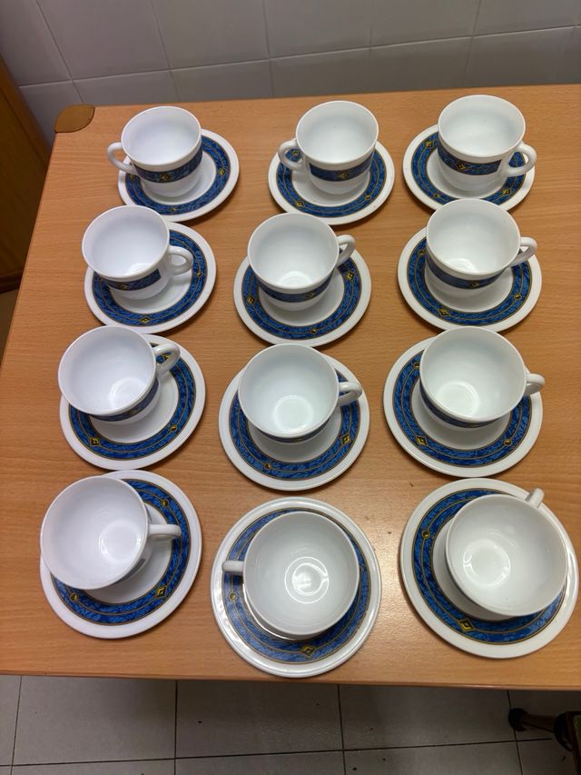 Juego 12 Tazas y Platos Café Porcelana