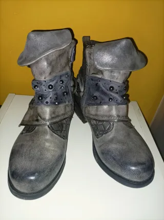 Botines grises talla 37 originales