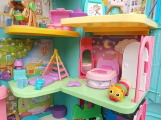 Casa Muñecas Gabby's Dollhouse completa