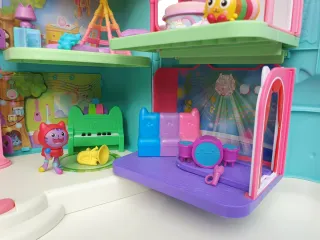 Casa Muñecas Gabby's Dollhouse completa