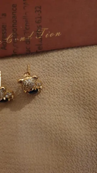 Pendientes Oso Chapados en Oro Azul