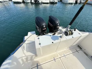 Barco de pesca Yuki Sentinel