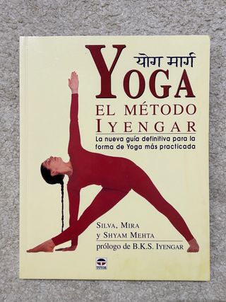 2 Libros Yoga Iyengar