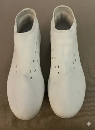 Botas de fútbol Adidas Predator Blancas