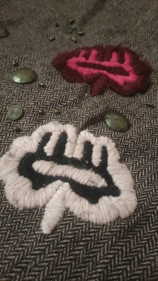 Borsa tessuto grigio e rosa con applicazioni