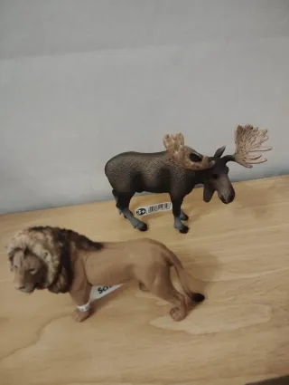 Schleich León y Alce