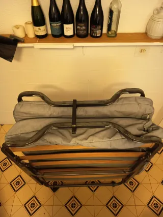 Cama plegable con colchón