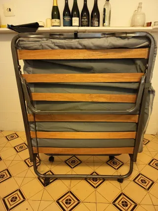 Cama plegable con colchón