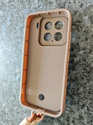 Funda Xiaomi 15 Marrón con Lazo
