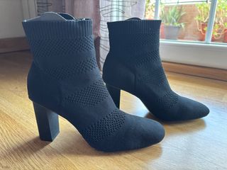 Botines Zara negros tacón