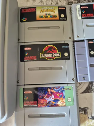 Super Nintendo + 1 controller + 5 giochi