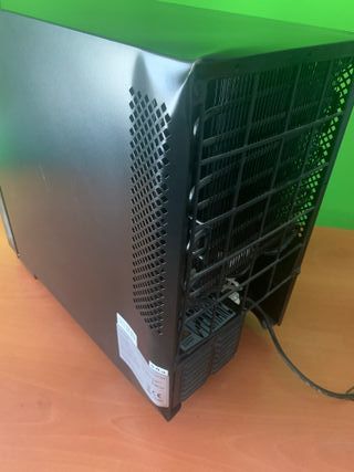 Vinoteca Cecotec - No enfría