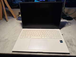 Portátil LG gram 16Z90Q Blanco