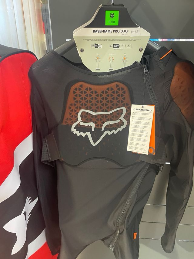 Ropa y Accesorios FOX Moto y Calle