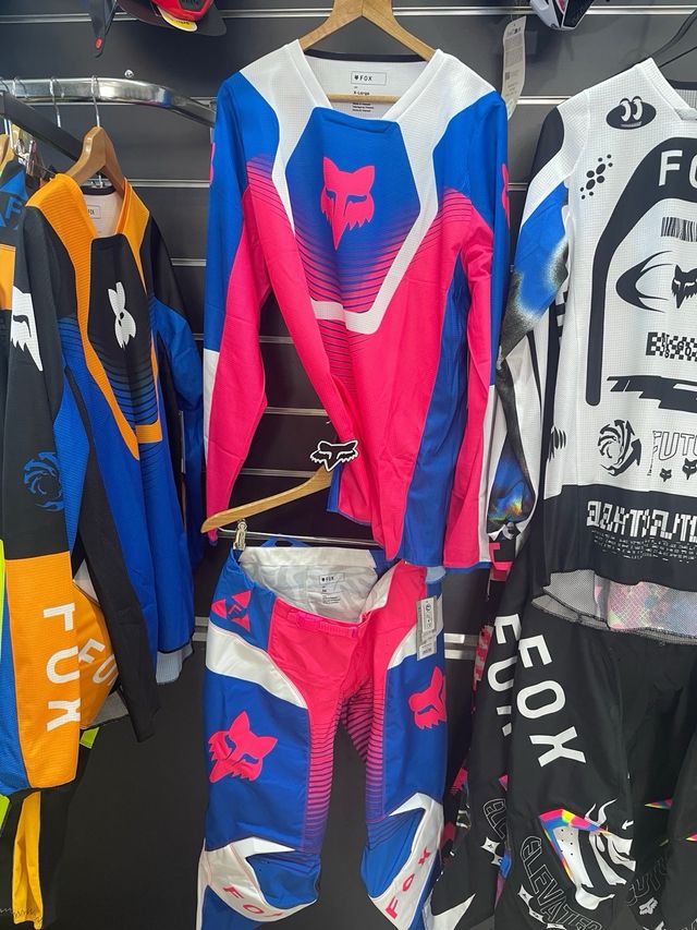 Ropa y Accesorios FOX Moto y Calle
