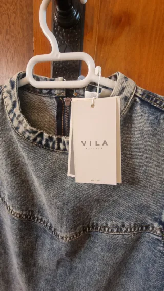 Vestido vaquero desgastado