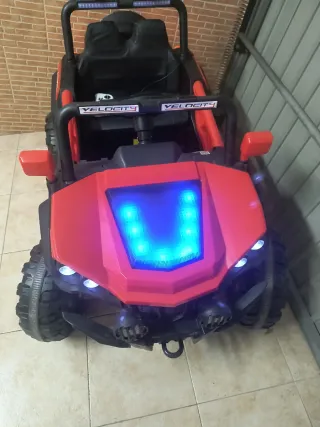 Coche eléctrico infantil 4x4