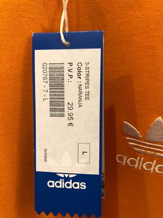 Camiseta Adidas Naranja Rayas Blancas . Nuevo.
