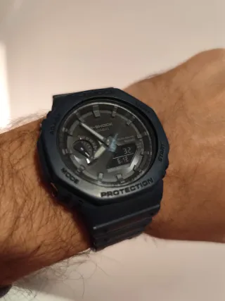 Casio G-Shock GA-B2100 Solar Bluetooth Azul