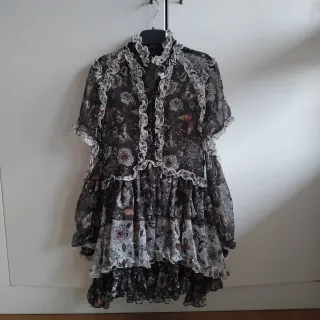 Vestido Guts & Love flores volantes