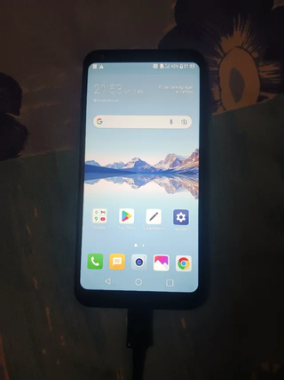 Teléfono LG Q6