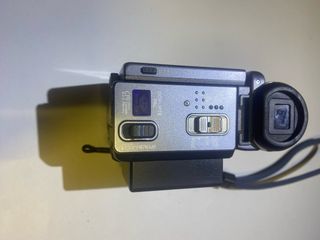 Videocámara Sony DCR-IP7E Plata