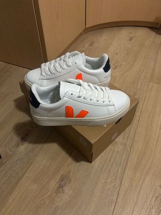 Veja Campo Blancas Naranja