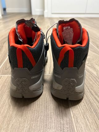 Botas de montaña impermeables, talla 37