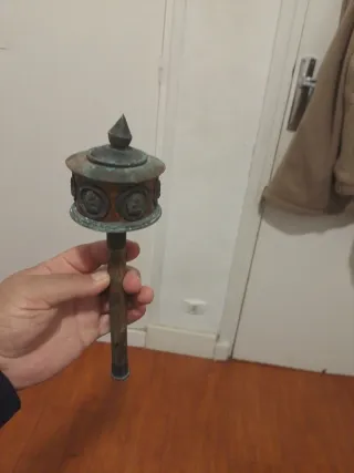 Rueda de Oración Tibetana Antigua