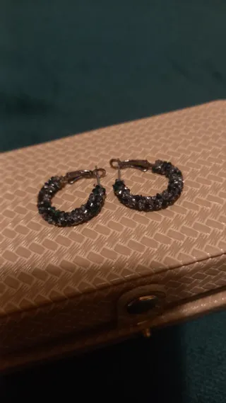 Pendientes Aro Pequeños Parfois Verdes y Plateados