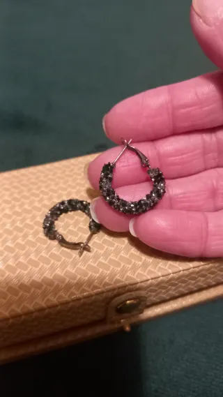 Pendientes Aro Pequeños Parfois Verdes y Plateados