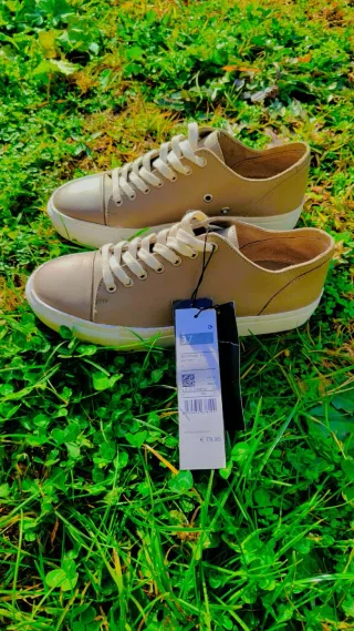 Scarpe Sisley Donna Beige Nuove con Cartellino