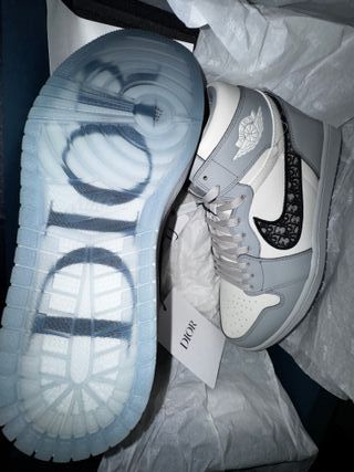 Jordan 1 x Dior High Top Sneakers