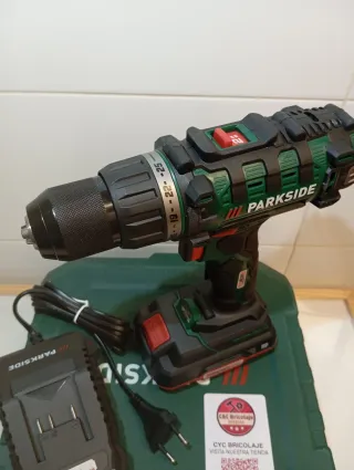 Taladro Parkside 20V con Batería y Cargador