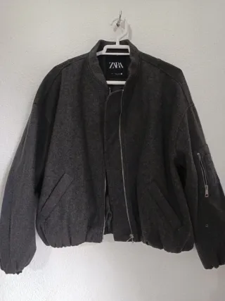 Chaqueta Zara Gris Bomber Lana