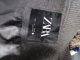Chaqueta Zara Gris Bomber Lana
