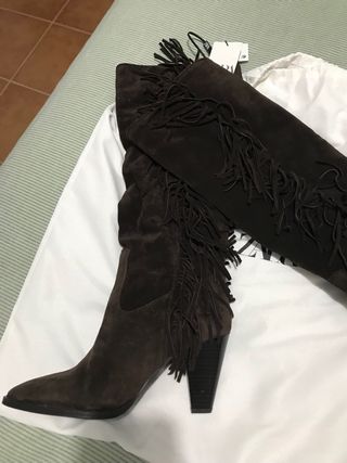 Botas Zara Ante Marrón con Flecos