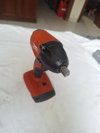 Llave de impacto Hilti SIW 22-A